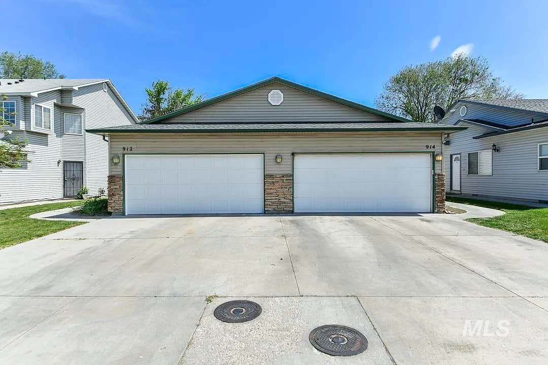 921 S Diamond St, Nampa, ID
